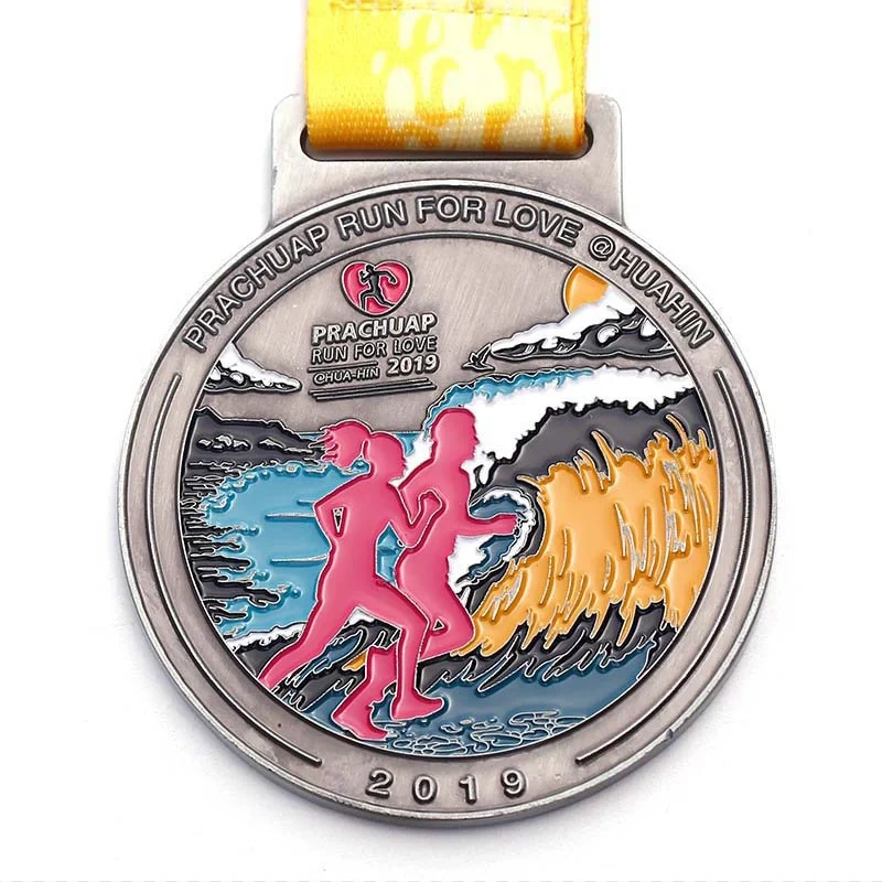 2021 New Trend 3D Sports Blank Fashion Custom Wholesale Design Running Award Race Cheap Zinc Alloy 5k Medal Manufacturer