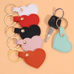 Personalized Heart PU Leather Keychain For Car Custom Logo Cute Faux Leather Key Ring For Promotion Premium PU Key Chain
