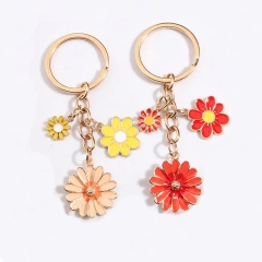 Personalized Cute Anime Enamel Keychain Metal KeyChains Animal Cat Kawaii Stainless Steel Logo Gold Enamel Keychain Custom