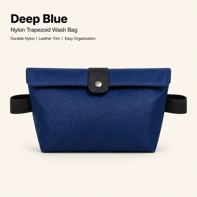 Luxury Travel Cosmetic Bag Cases for Women Waterproof Professional Makeup Bag Travel Case Custom Logo Make up Brush Set With Bag