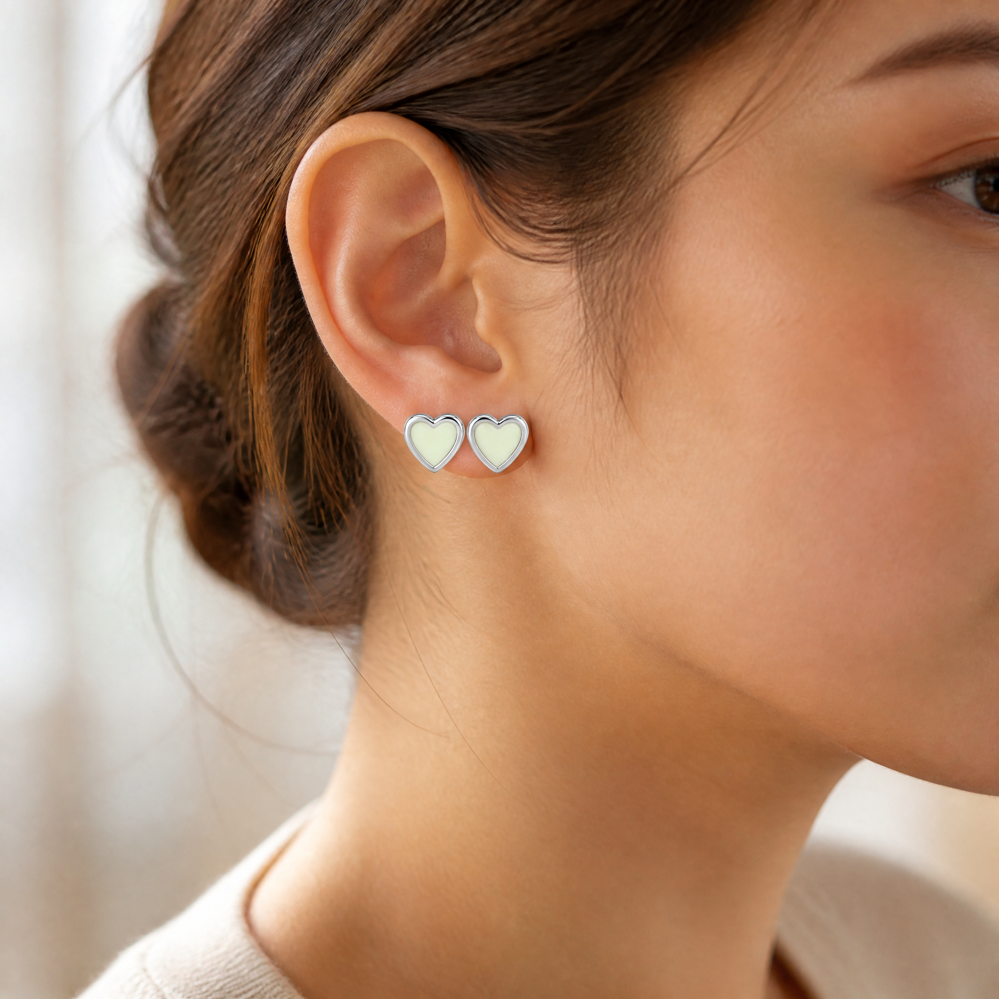 Glow In The Dark Heart Stud Earrings Stainless Steel Luminous Fashion Jewelry