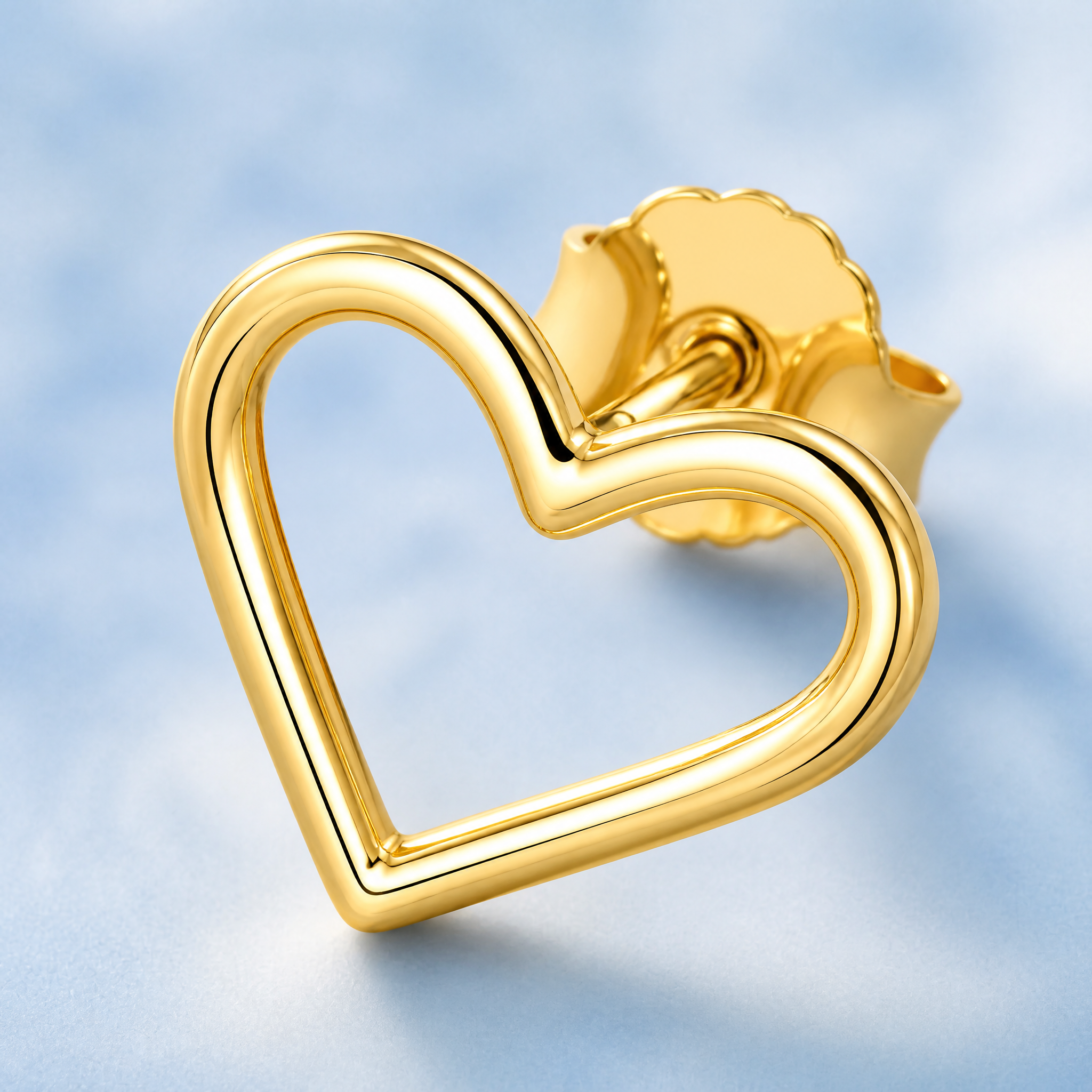 18K Gold Plated Heart Stud Earrings Stainless Steel Hypoallergenic Fashion Jewelry