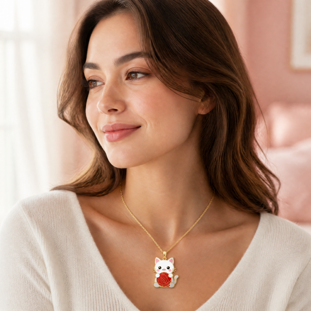 Custom Hard Enamel Cat Pendant Necklace Kawaii White Cat with Red Yarn Ball Charm Gold Tone Cable Chain Jewelry OEM