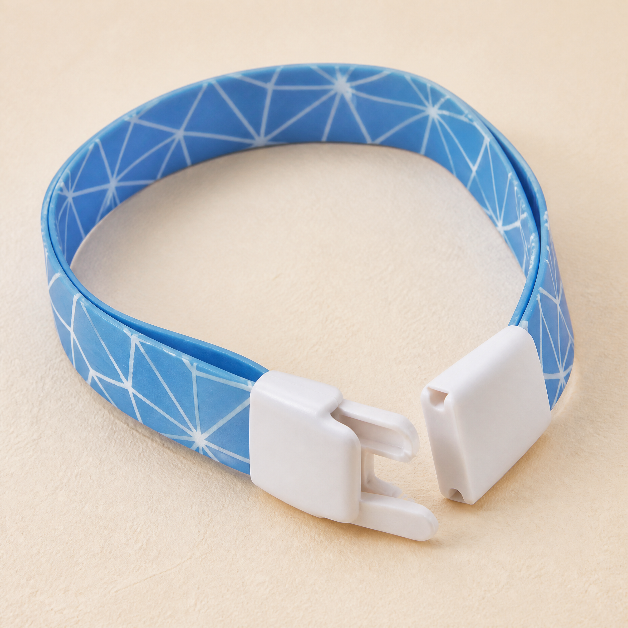 Custom Silicone Lanyard with Safety Clip, Waterproof Silicone Neck Strap No MOQ for Kids & Outdoor