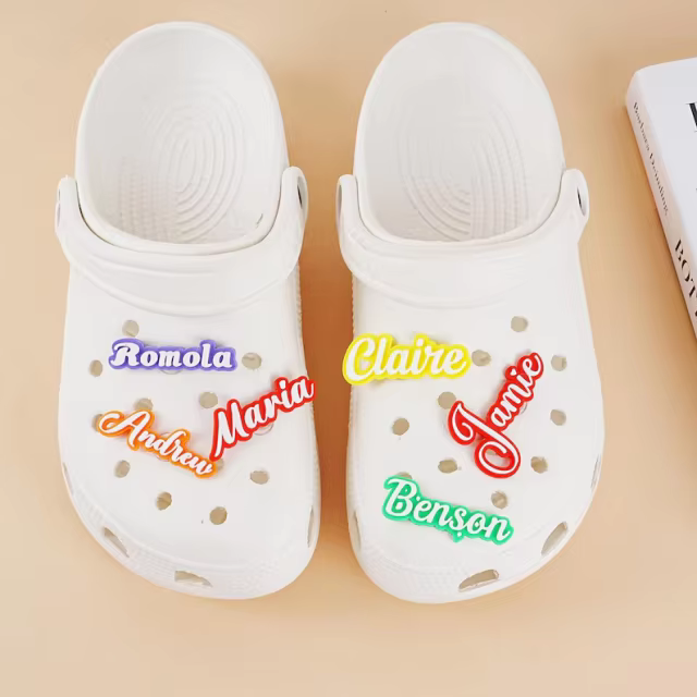 Custom PVC Mini Cute Animals Letter Shoe Charms – Designer Name Shoe Accessories, Wholesale, New Arrival