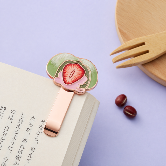 Custom Enamel Paperclip Bookmarks · Cute Animals, Botanical, Food & Van Gogh Art Metal Page Clips Wholesale