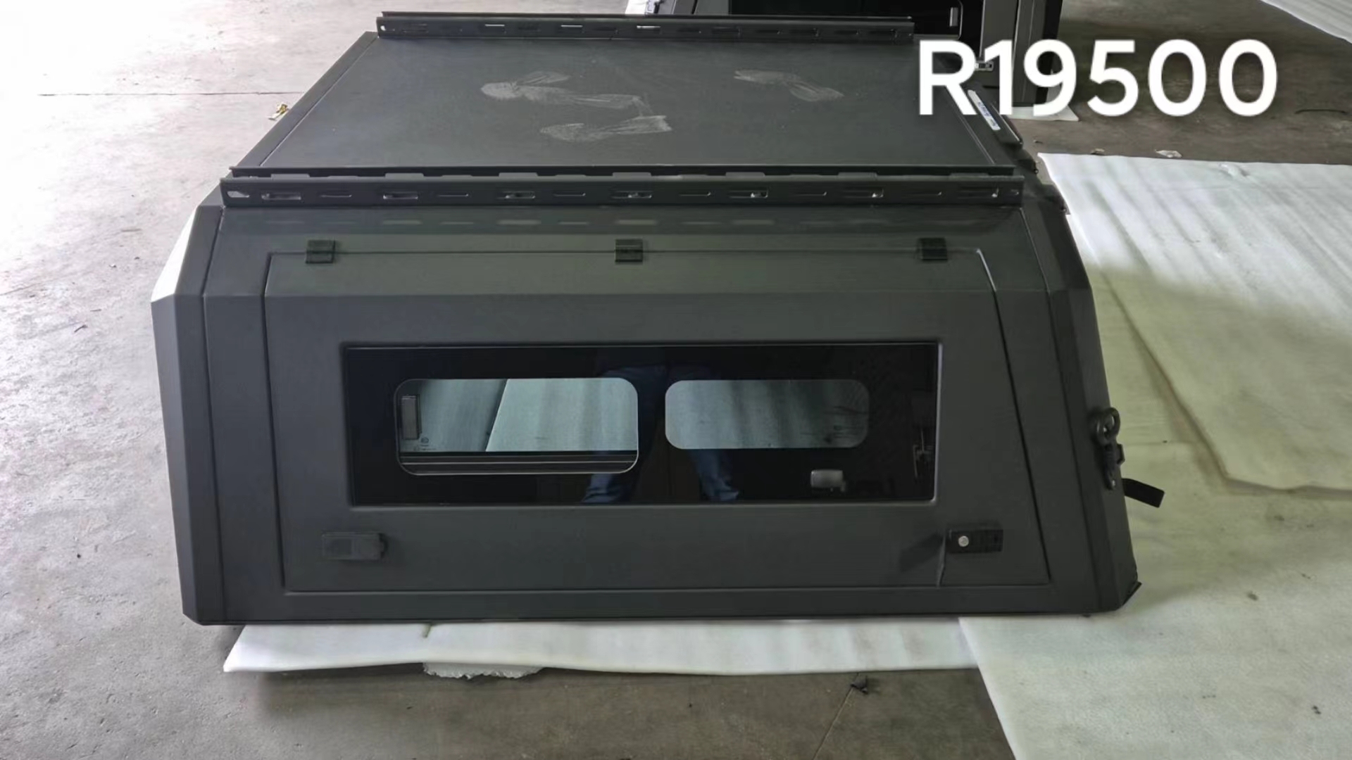 Manganese steel R19500