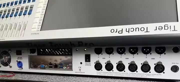 Dmx512 Quartz Tiger Touch Pro Console Stage Lighting Console Tiger Plus Lighting Dmx Controller