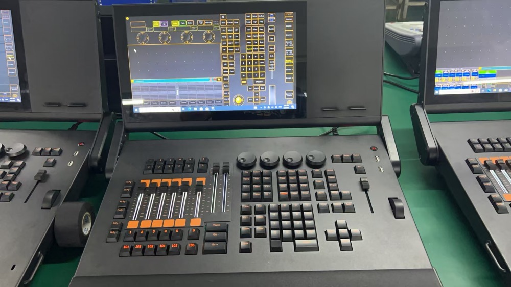 New MA2 Command wing electric control wing gradient rgb, touch screen backlight, I7 CPU, latest version controller, stage lights, DMX console