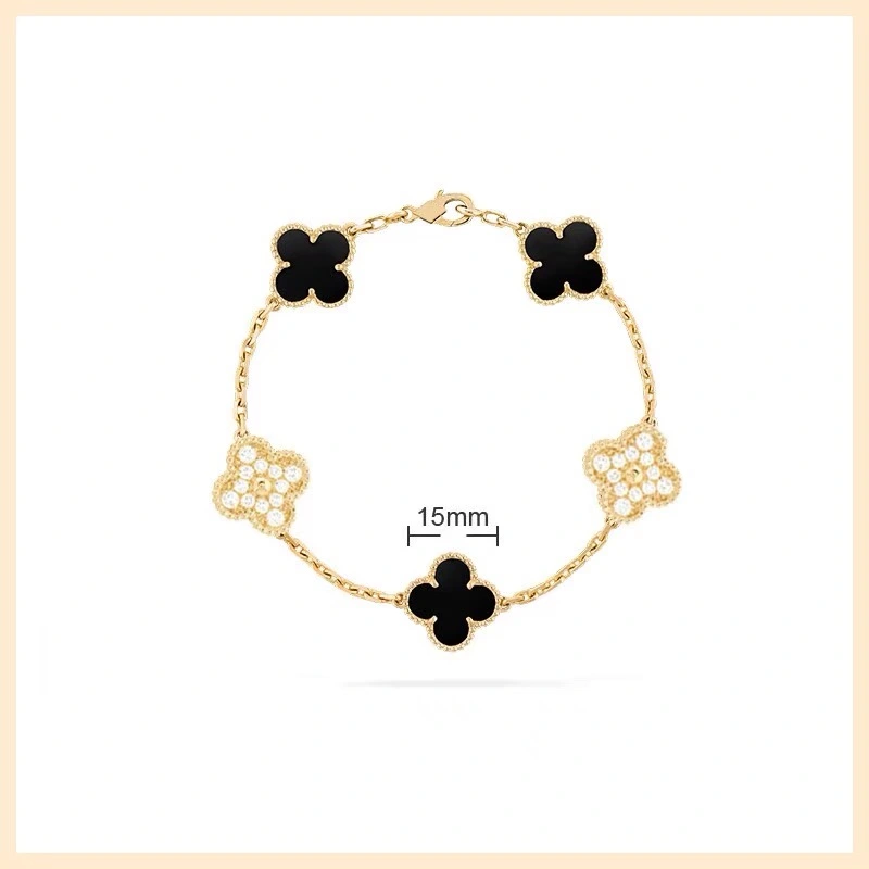 18K gold clover with diamond bracelet