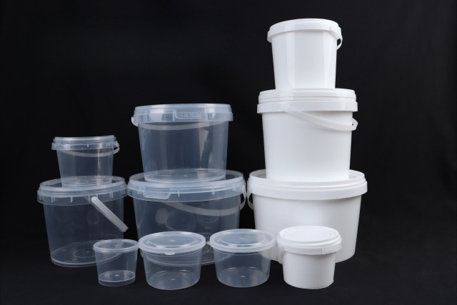 Cross border wholesale transparent white bucket, plastic round bucket, thickened food grade storage sealed bucket, hand-held packaging storage bucket