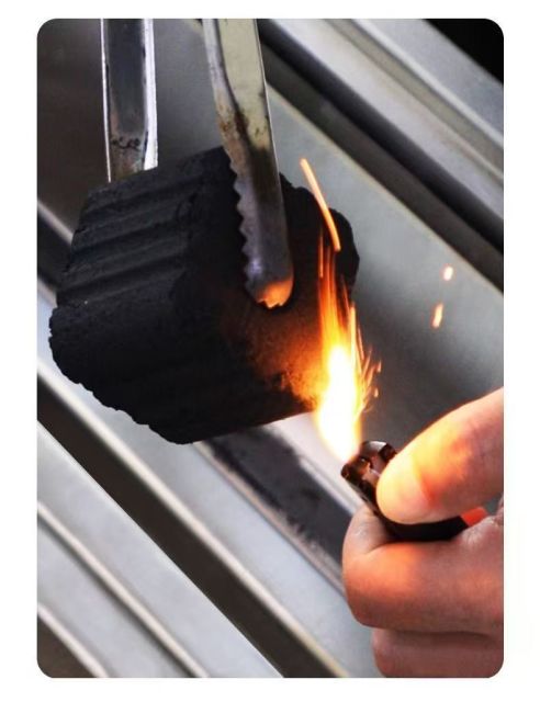 Quick-burning fruitwood charcoal for barbecue, smokeless, easy to ignite, does not flare up with dripping oil, suitable for indoor and outdoor grilling
