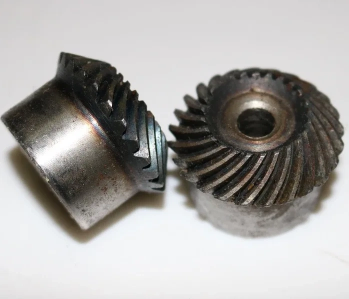 2.5M-25/25T -1:1 Precision Helical Spiral Bevel Gear-Dimaeter: 65mm