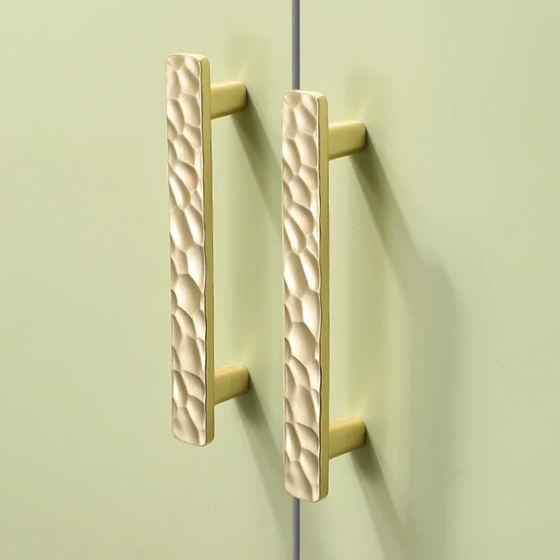 New French Style Wardrobe Door Handle Gold Creative Hammer Pattern Light Luxurious Cabinet Door Handle Drawer Handle