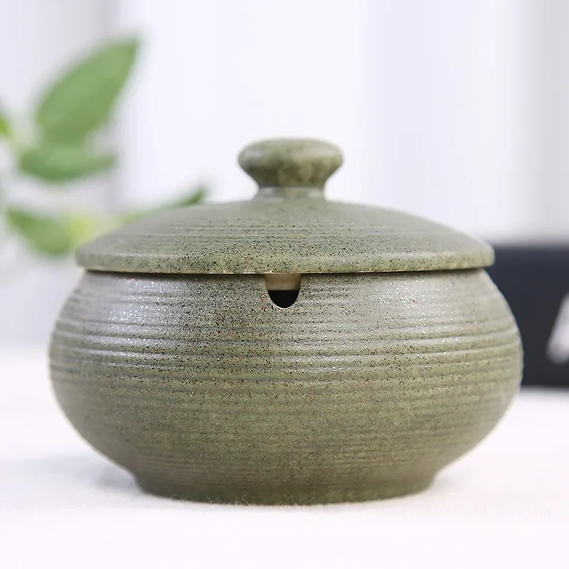 Retro Gradient Ceramic Covered Ashtray Large Capacity Windproof Storage Box Office Living Room Ashtray Gift Home Decor