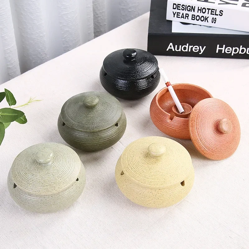 Retro Gradient Ceramic Covered Ashtray Large Capacity Windproof Storage Box Office Living Room Ashtray Gift Home Decor