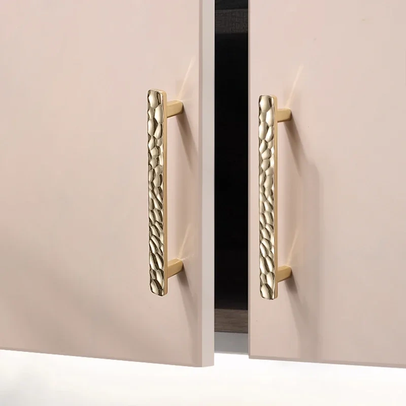 New French Style Wardrobe Door Handle Gold Creative Hammer Pattern Light Luxurious Cabinet Door Handle Drawer Handle