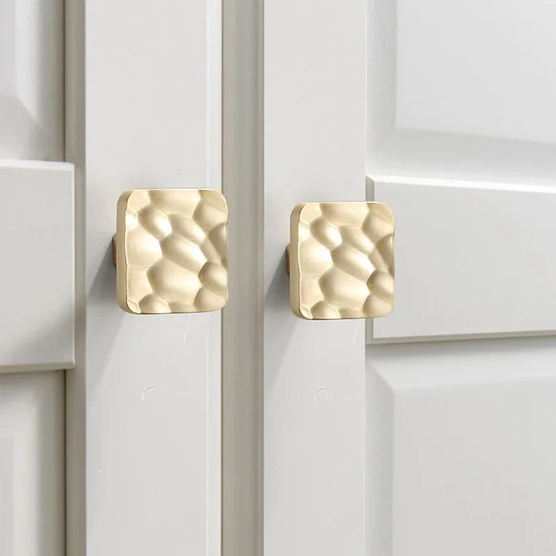 New French Style Wardrobe Door Handle Gold Creative Hammer Pattern Light Luxurious Cabinet Door Handle Drawer Handle