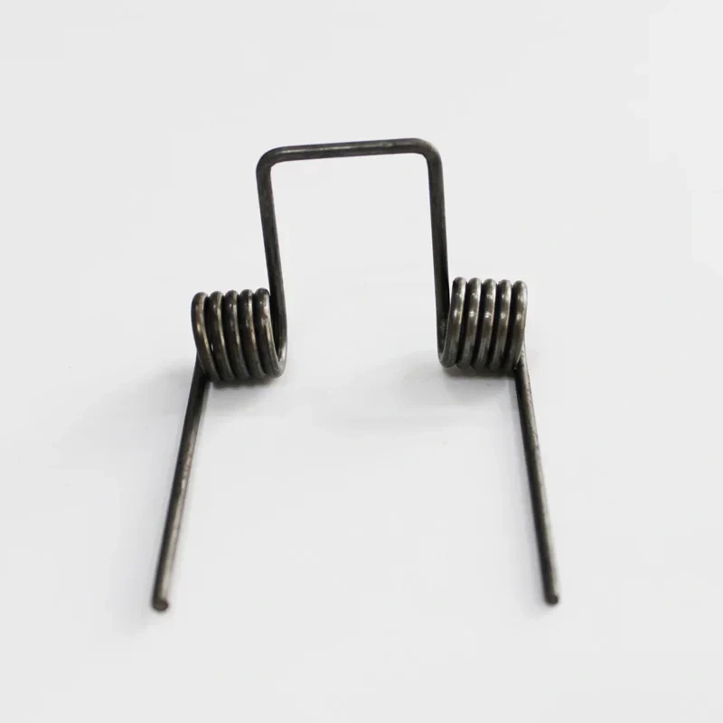 Double torsion spring,wire dia 2.5mm OD. 15.5mm feet length 65mm 5 coils