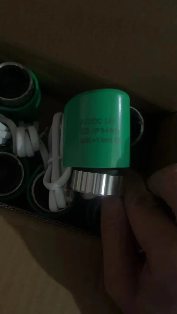 230V 24V NO NC electric thermal actuator valve head for thermostat manifold underfloor heating radiator normally opened closed