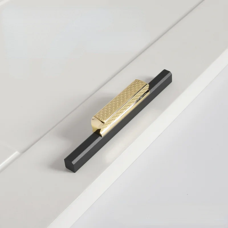 Nieuwe creative Nordic modern simple aluminum alloy cabinet door handle furniture hardware door handle