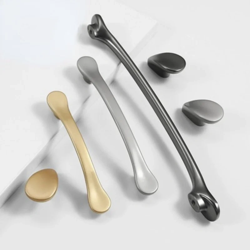 Nordic Light luxury gold handle modern simple light luxury cabinet door handle