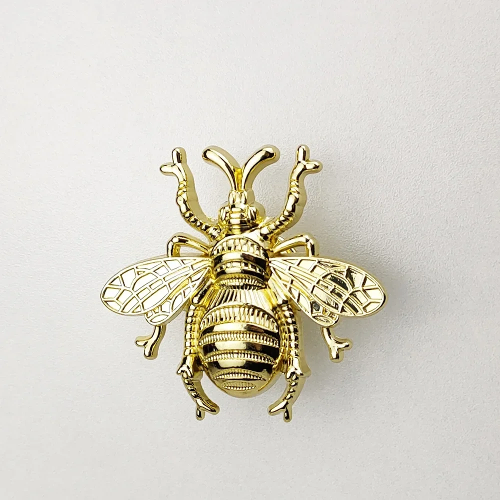 American Retro Bee shape Solid Brass Furniture Handle Door Knobs and Handles for Cabinet Kitchen Cupboard Drawer Pull Home Decor