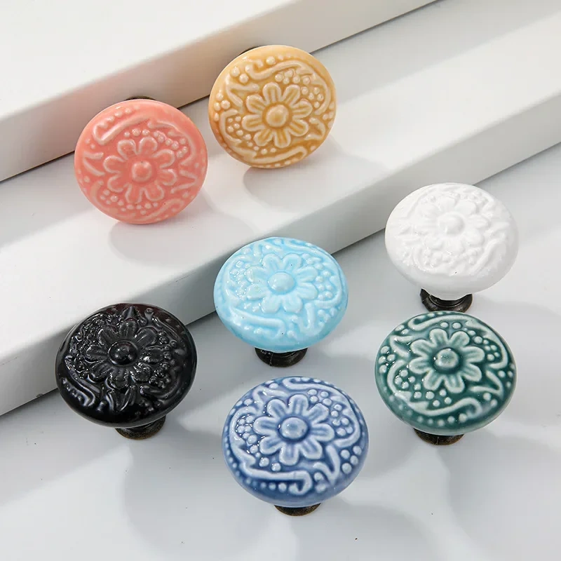 1pc Light Luxury New Chinese Solid Wood Wardrobe Handle Vintage Pattern Drawer Single Hole Handle Cabinet Door Ceramic Handle