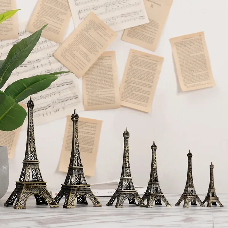 Metal Art Crafts Paris Eiffel Tower Model Figurine Zinc Alloy Statue Travel Souvenirs ations Creative Gifts