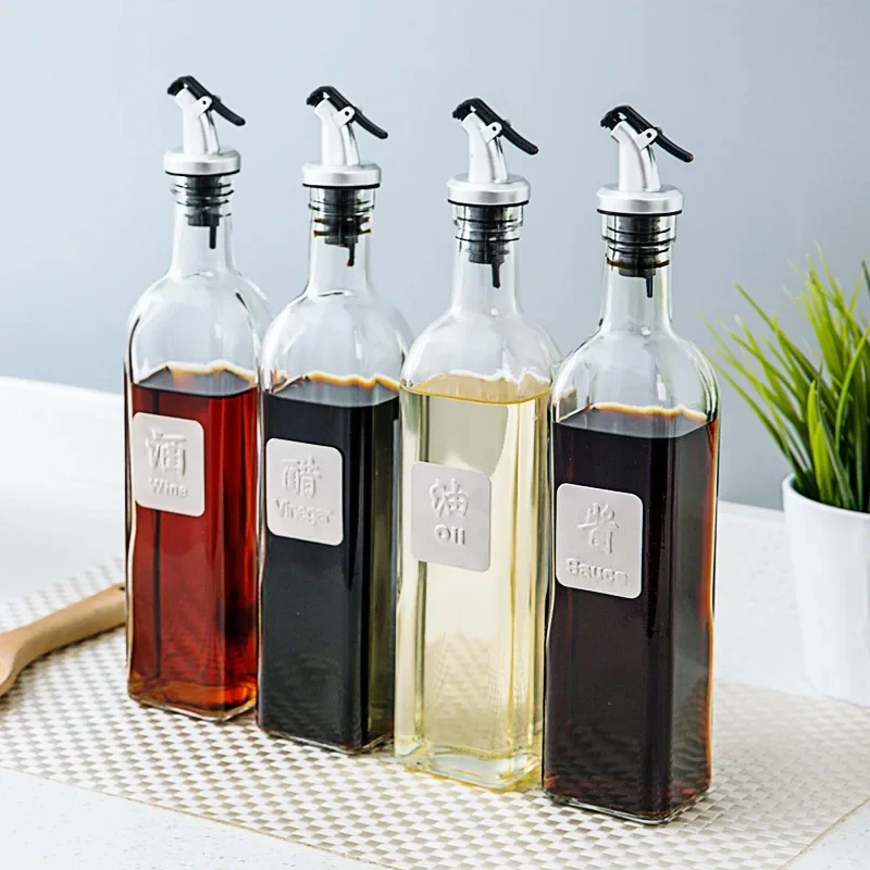 4pcs Plastic Wine Bar Bottle Dispenser Liquid Pourer Stopper Tap Cork Bartender Nozzle Wine Olive Oil leak proof Pourer Sprayer