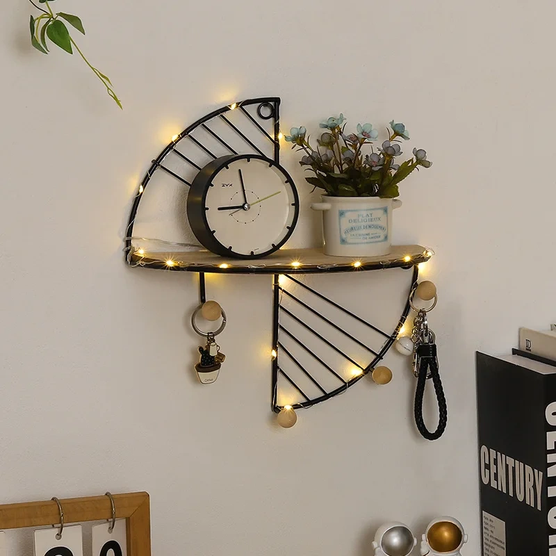 metal light luxury Wall shelf finishing shelf Creative fan-shaped living room home decoration wall storage shelf