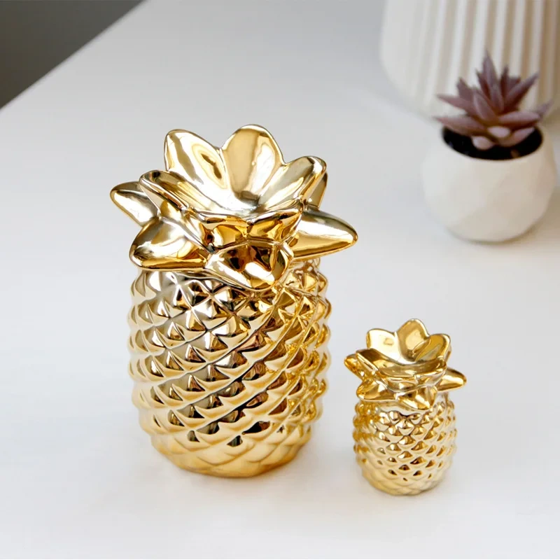 Nordic Style Resin Gold Pineapple Home Decor Living Room Wine Cabinet Window Display Craft luxurious Table Home Decoration Props