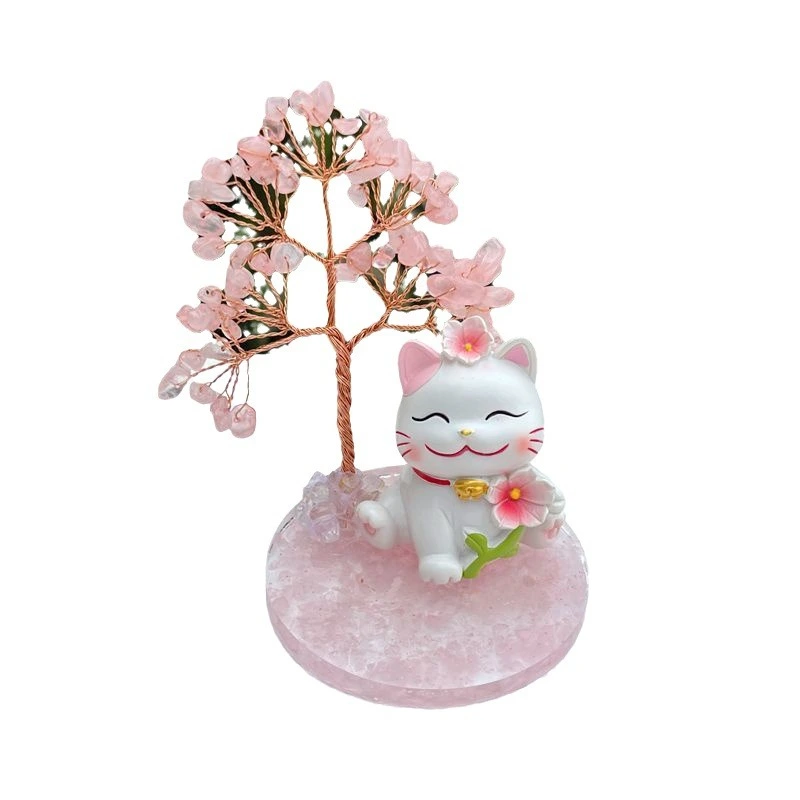 The Maneki-neko that can make you more beautiful and bring you good luck.