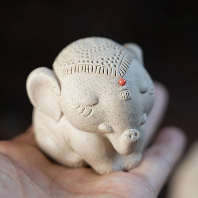 Original ores, handmade, peripheral ornaments for tea - drinking, tea pets, elephants, which symbolize good luck and everything going well.