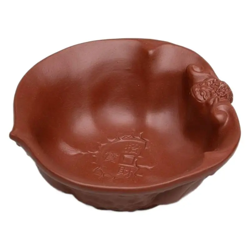 Handmade with natural purple clay raw ore, the Jin Chan (Toad) Cup is a water glass that can attract wealth and enhance energy.