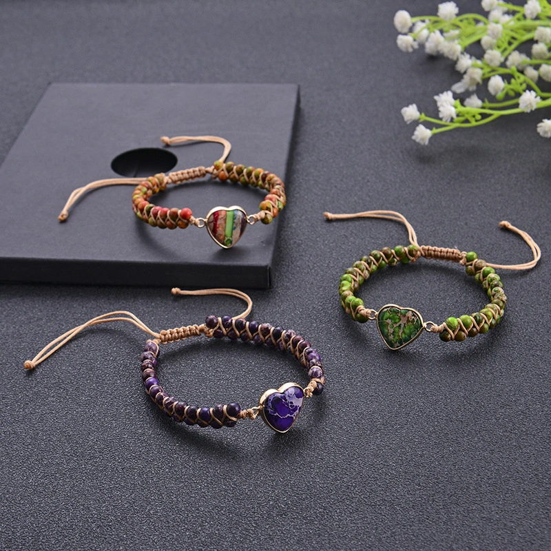 Qi Mai Stone, natural stone, heart-shaped bead bracelet. A card is included. It's on special offer.