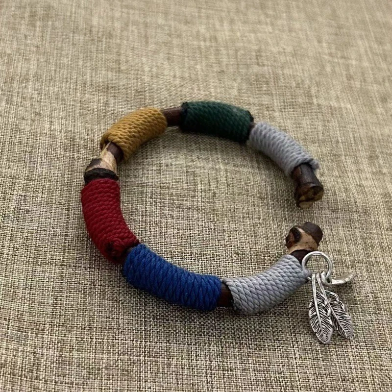 Handmade Spatholobus suberectus bracelets, coming from Tibet. They can ward off evil spirits, bring good luck, boost energy, and also bring health and wealth.