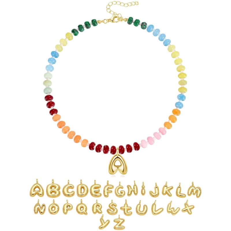 Colorful bead necklaces.It will be endowed with similar auspicious meanings, implying that all kinds of good luck will shine upon the wearer like seven bright stars.
