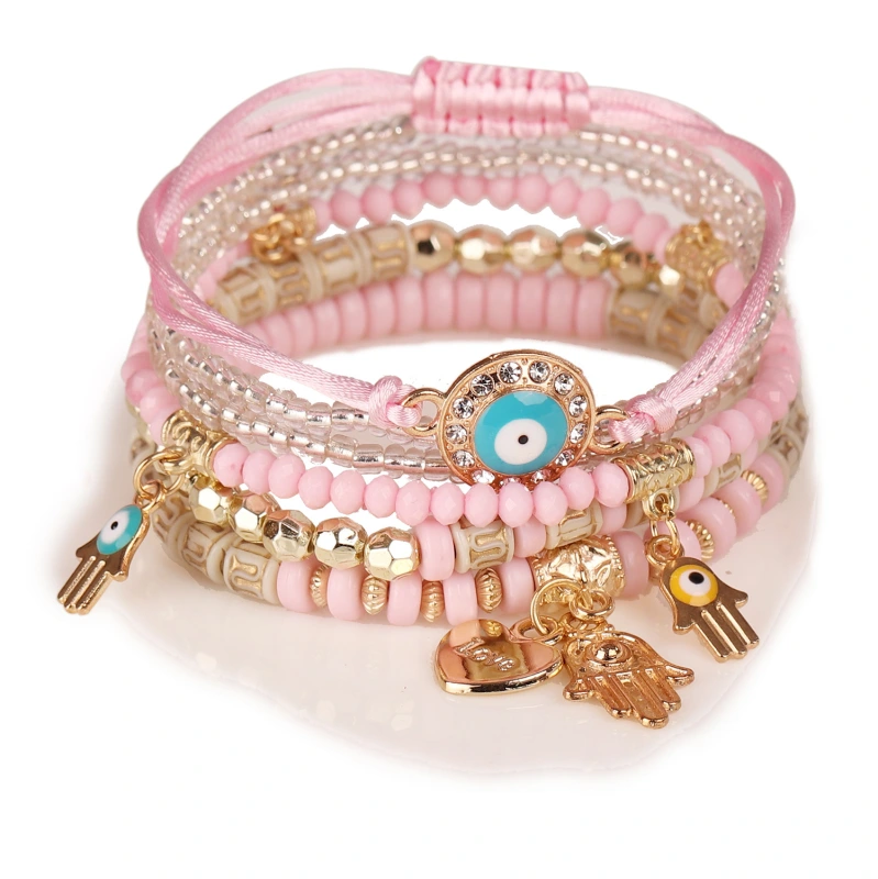 The Turkish evil eye bracelet can ward off evil spirits and bring good luck.