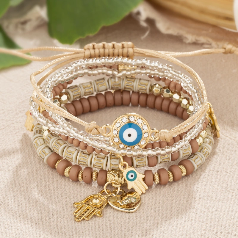 The Turkish evil eye bracelet can ward off evil spirits and bring good luck.