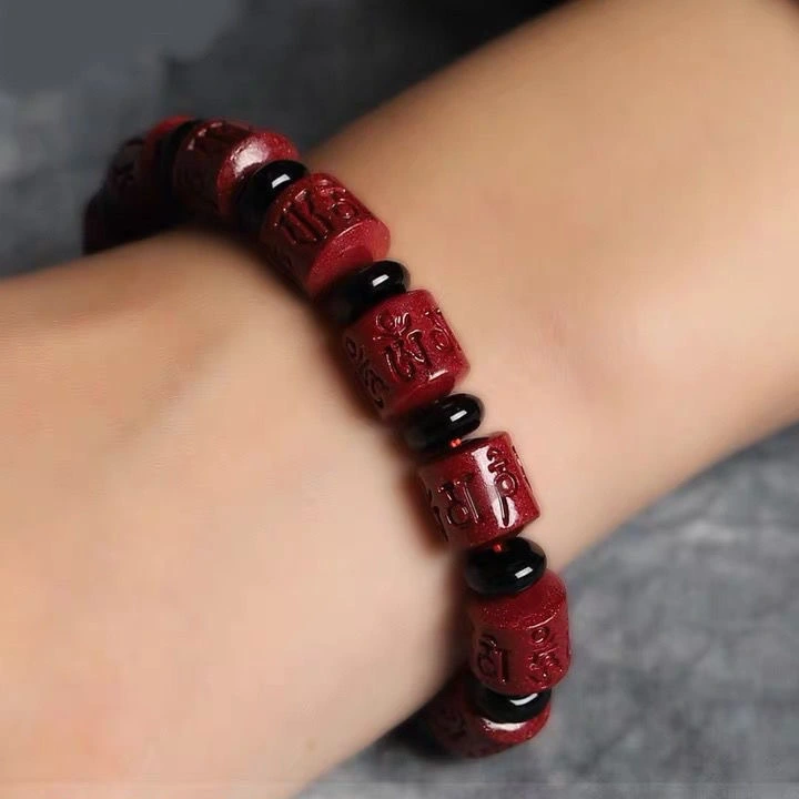 The cinnabar engraved with the Six-Character Mantra in Buddhism can help you improve your mood and boost your confidence.