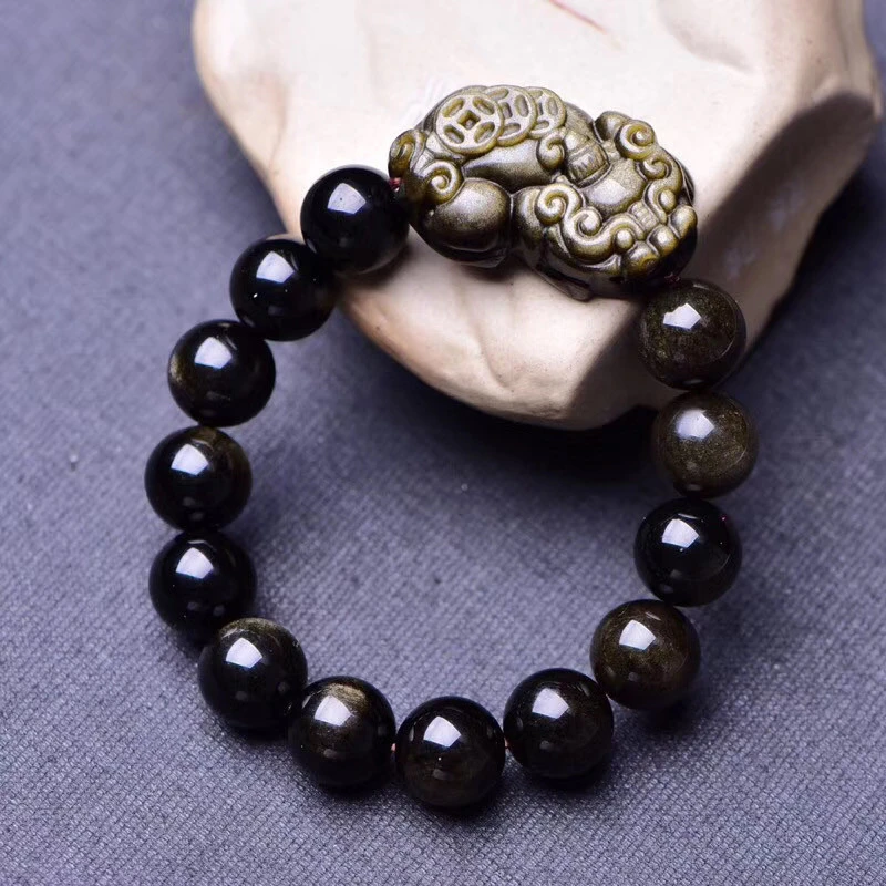 The natural obsidian pixiu bead bracelet can attract wealth and treasures, ward off evil spirits, enhance fortune, stimulate potential and safeguard health.
