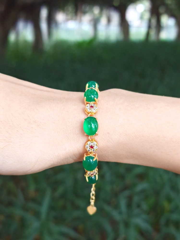 Green Chalcedony Bracelet