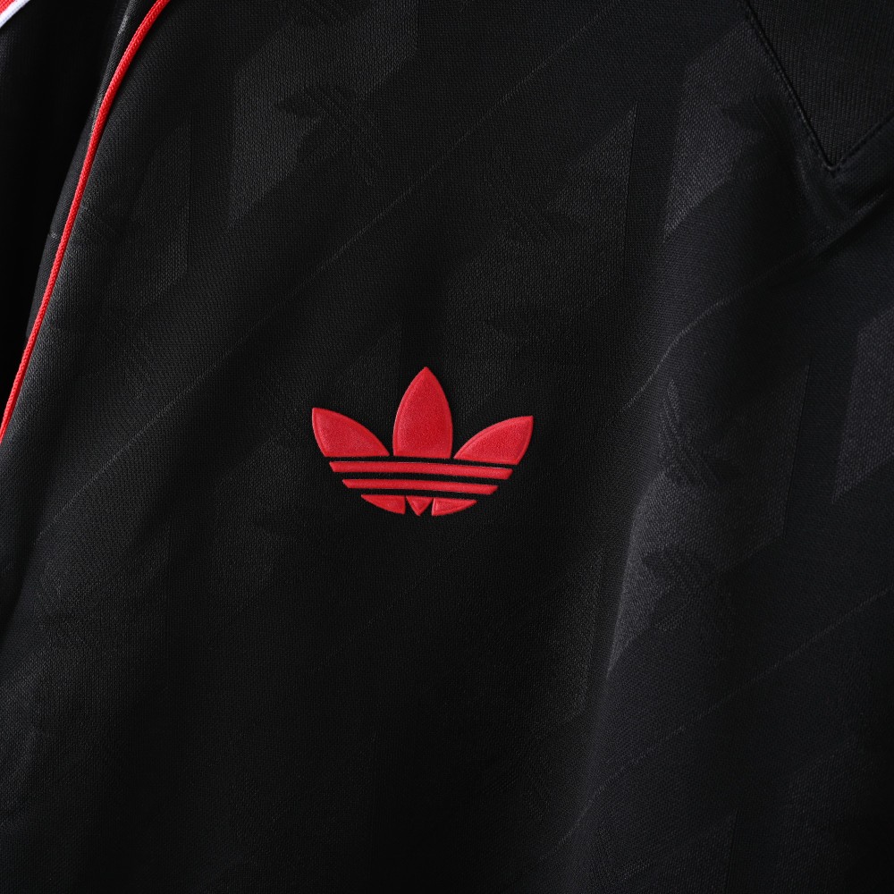 2024/25 Manchester United Special Edition Retro Jersey