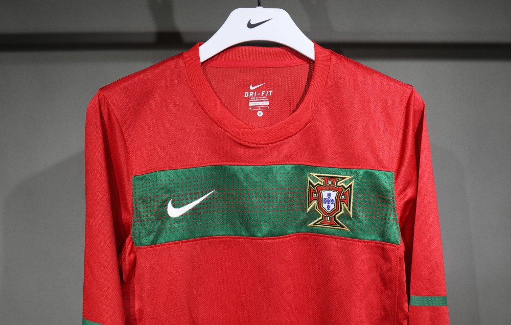 2010 World Cup Portugal Home Retro Jersey Player Version Long Sleeve