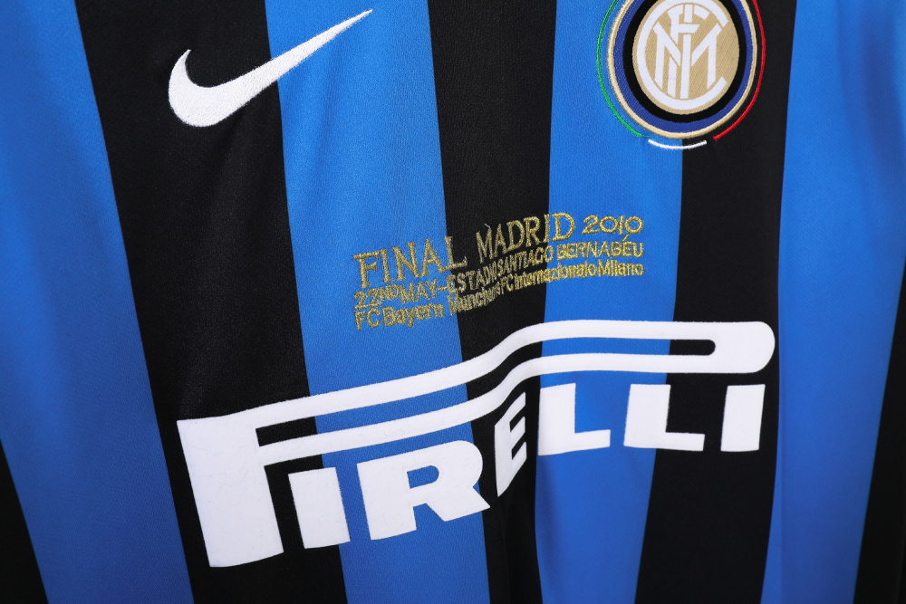 2009/10 Inter Milan UCL Final Retro Home Long Sleeve Jersey