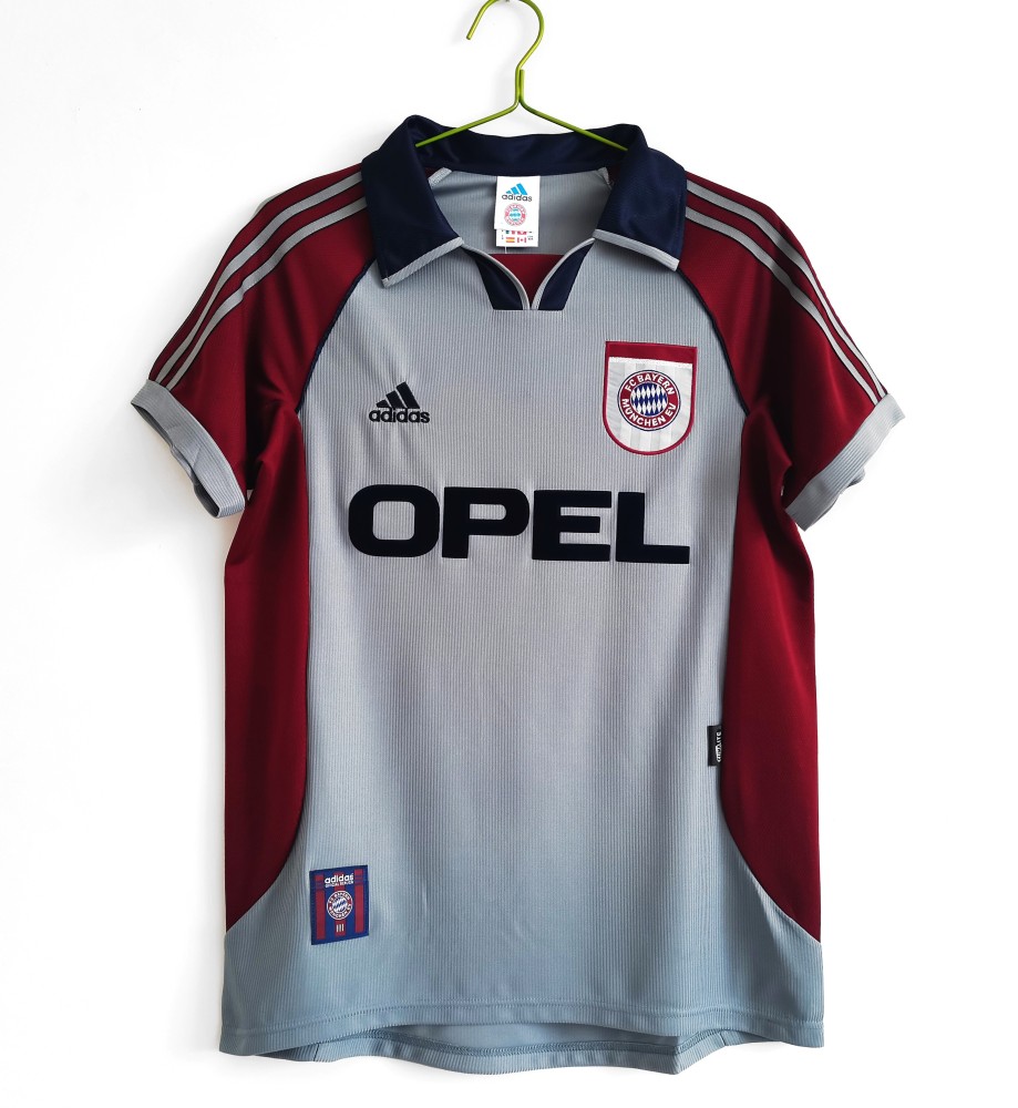 1998/99 Bayern Munich Away Retro Jersey