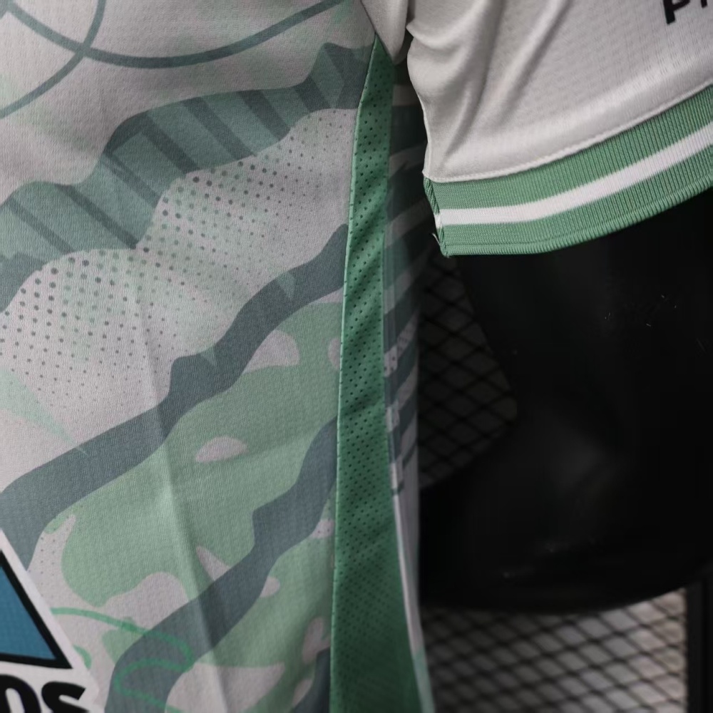 2025/26 León Away Player Version Short Sleeve Soccer Jersey