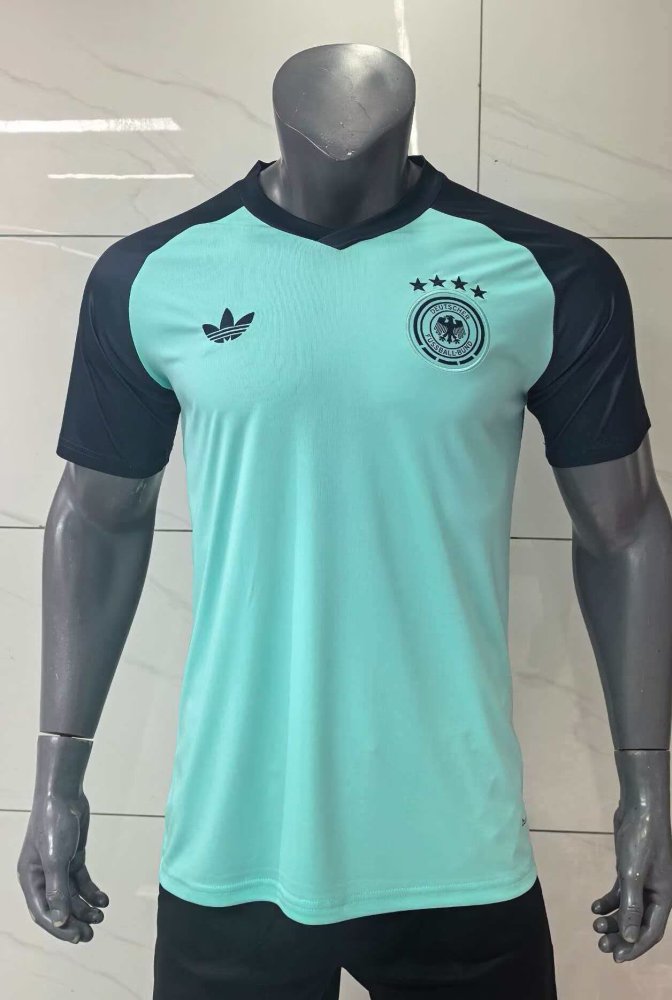 2026/27 Germany Green Goalkeeper World Cup Football Jersey