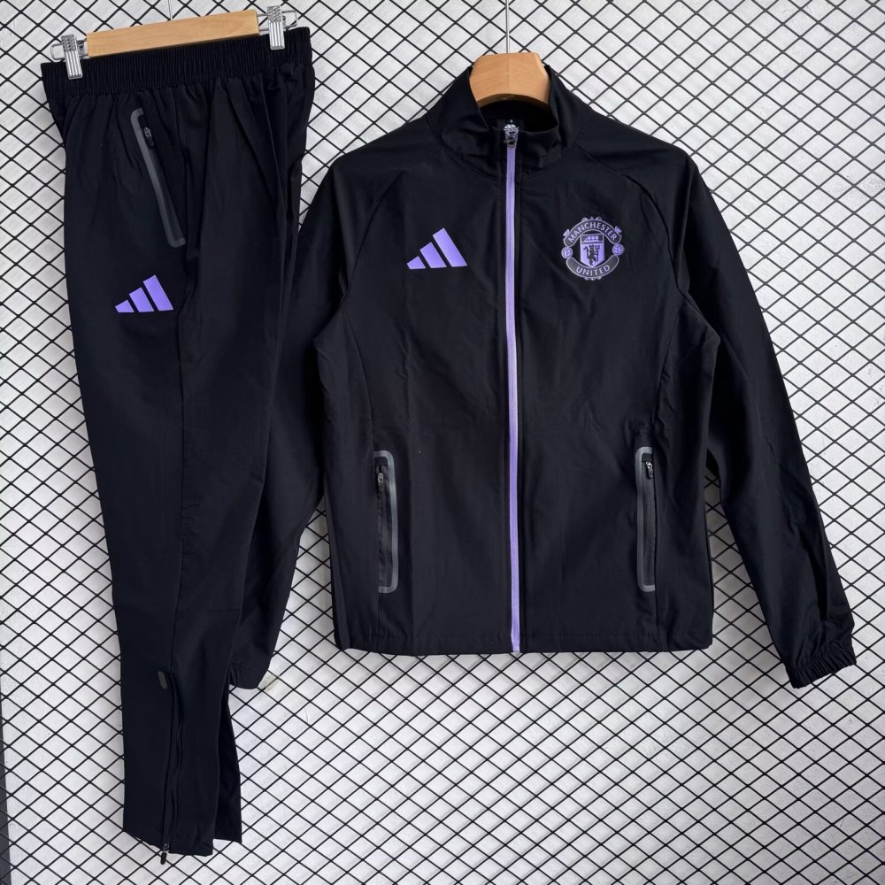 2025/26 Manchester United Black Windbreaker Set